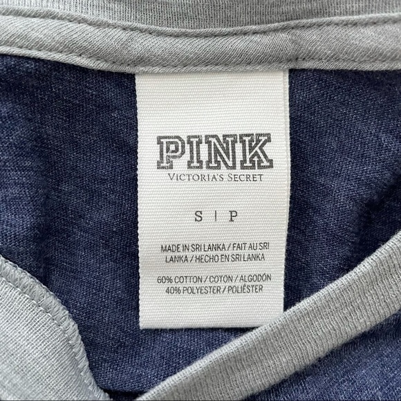 PINK Victoria’s Secret Pocket Tee Size S Women - Picture 10 of 10